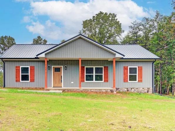 9754 Stonewall Rd, Appomattox, VA 24522