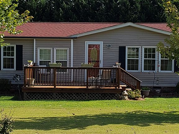 Front Porch - 14'x11'