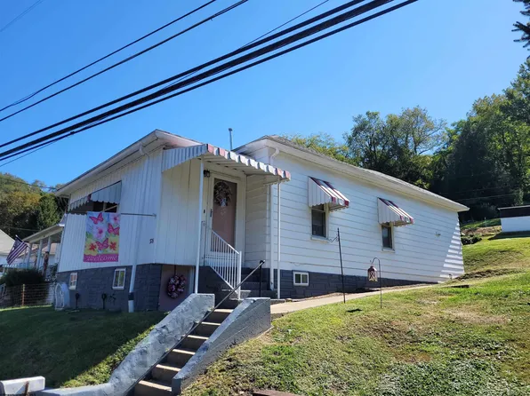376 Simpson St, Clarksburg, WV 26301