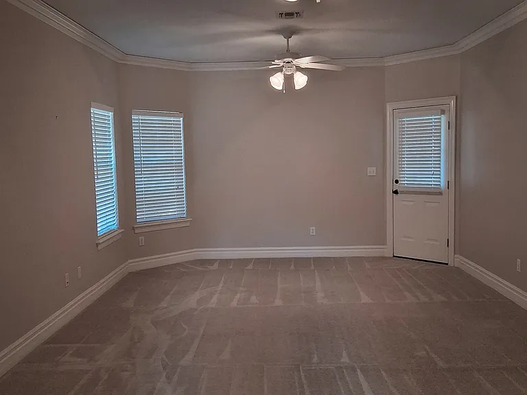 44 Emory Ct — Photo 16
