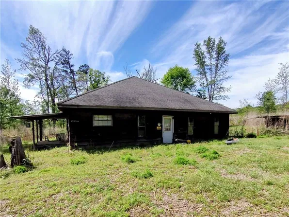 1136 Collins Rd, Natchitoches, LA 71457