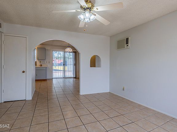 2nd image of 7318 E Bellingham Dr