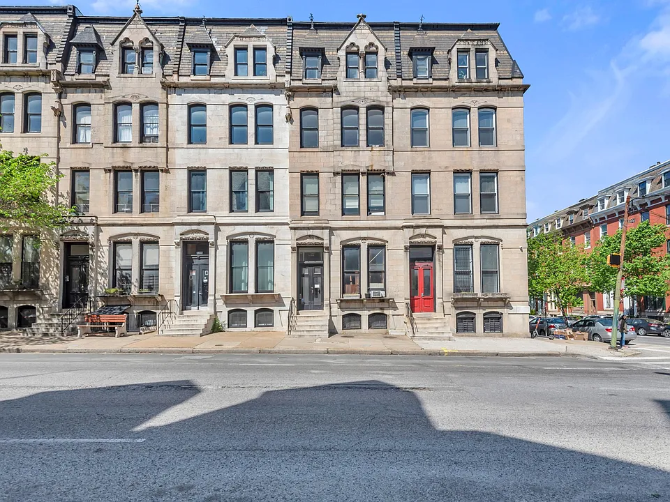 1228 Saint Paul St #3