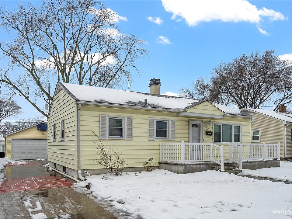 1st image of 903 Barthelme Ave
