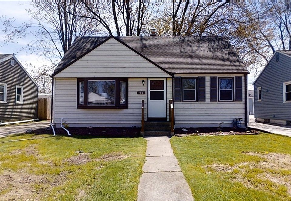 1st image of 44 Ermann Dr