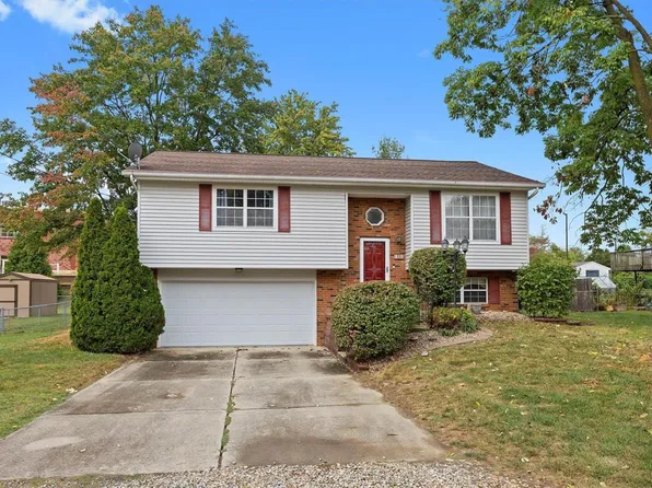 112 James Dr, Troy, IL 62294
