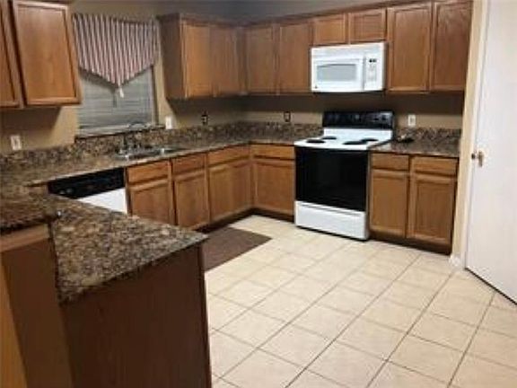 4th image of 912 Beechwood Dr