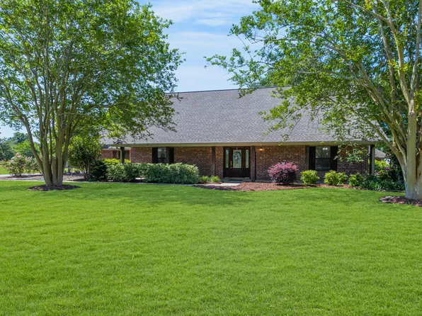 132 White Wing Ln, Sunset, LA 70584