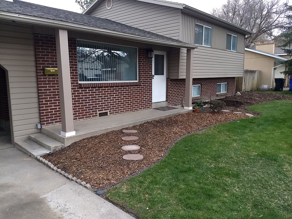 1st image of 1617 E Lakewood Dr