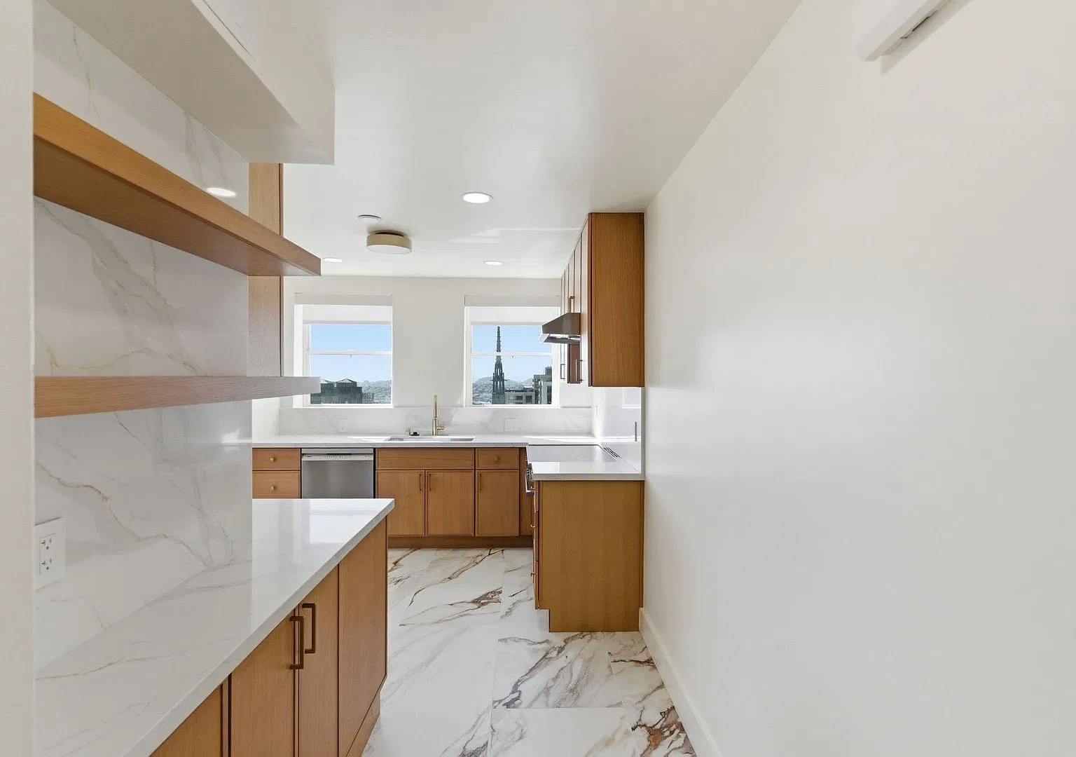 1310 Jones Street — Photo 3