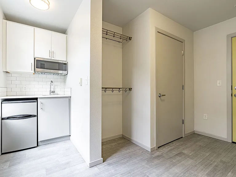 Alcove Northwest — Photo 14