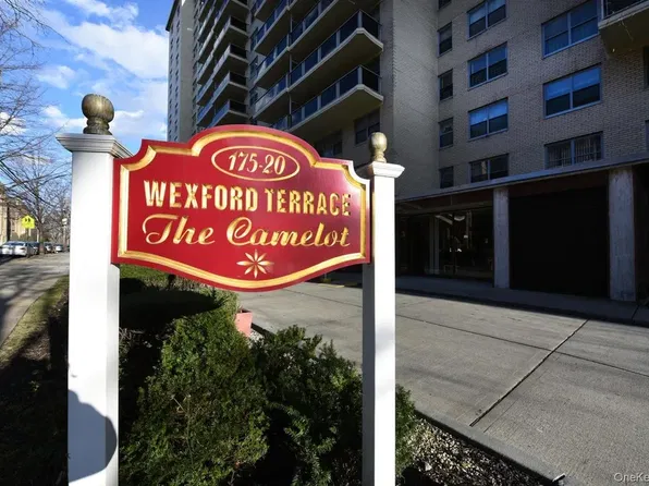 175-20 Wexford Terrace image 1 of 4