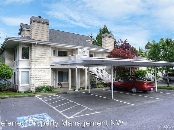 3rd image of 9210 Market Pl Unit J204