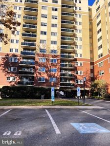 7333 New Hampshire Ave APT 803, Takoma Park, MD, 20912