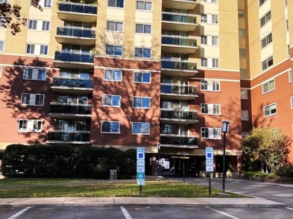 7333 New Hampshire Ave APT 803, Takoma Park, MD 20912