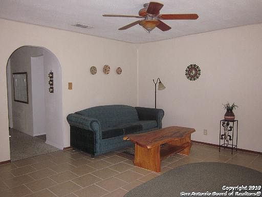 3rd image of 7014 Forest Pine St