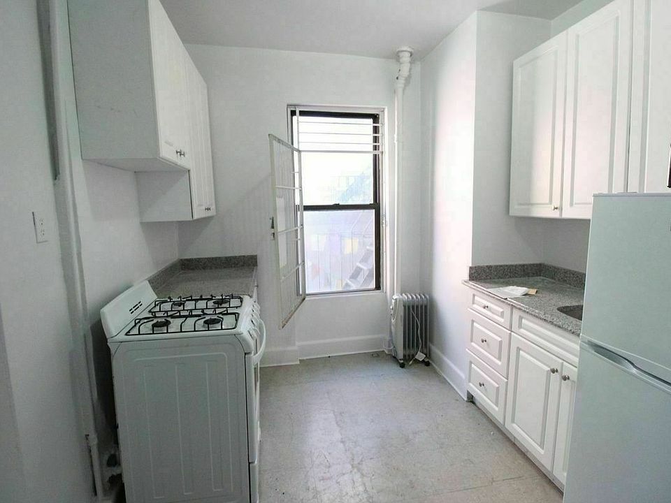 1st image of 483 Columbus Ave APT 1D
