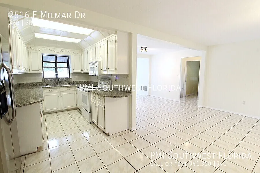 2516 E Milmar Dr