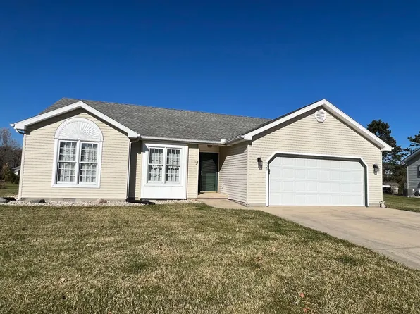 929 Tecumseh Dr, Saint Marys, OH 45885