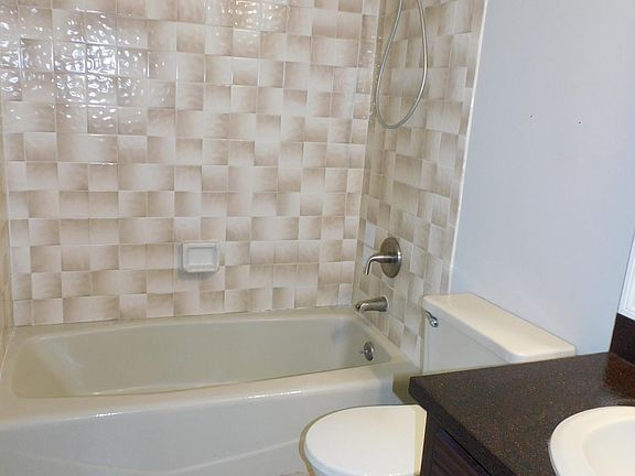 2nd image of 3643 NE 20th Pl #3643