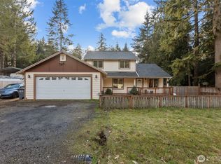 1281 E Lakeshore Dr W, Shelton, WA
