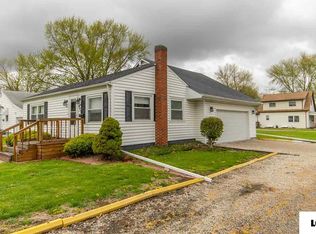 802 7th St, Lincoln, IL 62656