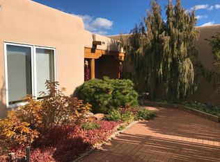 1 Gaviota Rd, Santa Fe, NM 87508