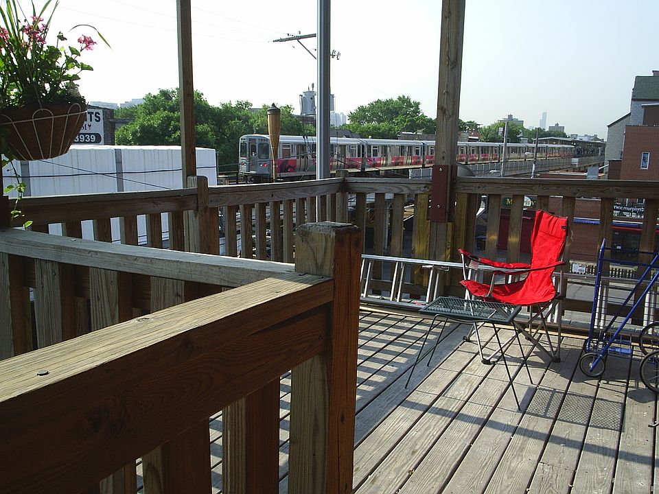 1st image of 3709 N Sheffield Ave #1