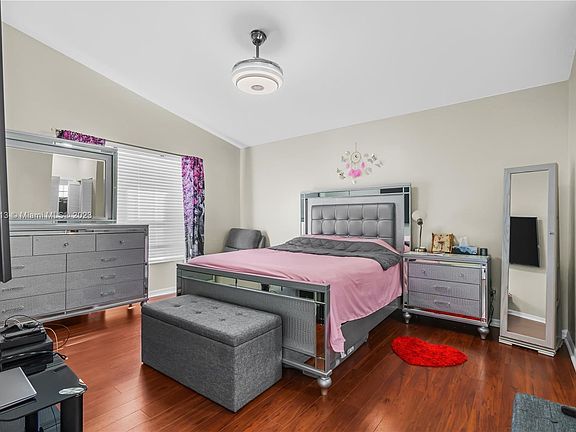 3rd image of 18145 SW 5th Ct