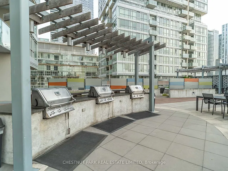 199 Richmond St W #711 — Photo 35