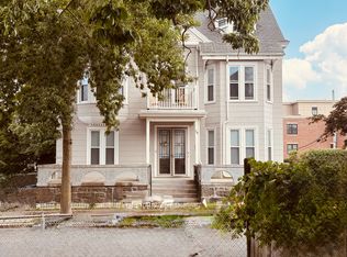 28 Virginia St #1, Dorchester, MA 02125