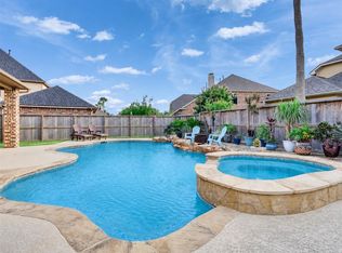 2557 Estrada Dr, League City, TX 77573