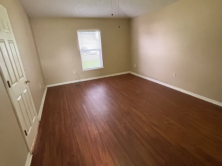 623 Polynesian Ct — Photo 7