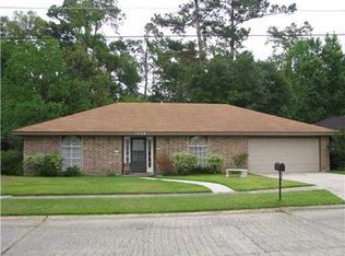 1528 Queens Dr, Slidell, LA 70458