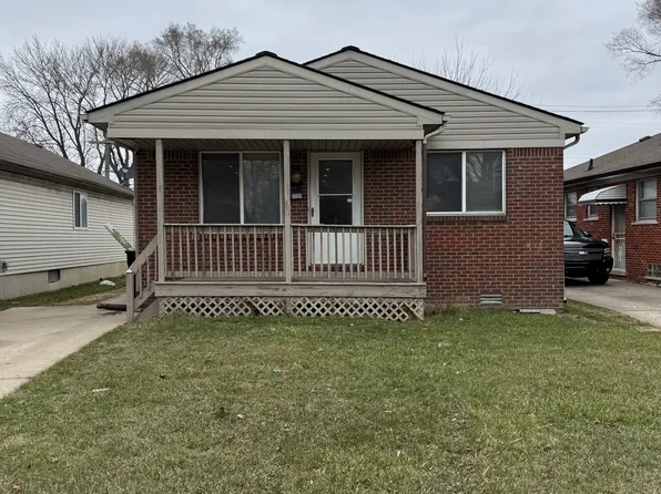 17551 E Ten Mile Rd, Roseville, MI 48066