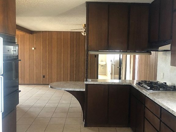4th image of 7915 E Goldenrod Dr