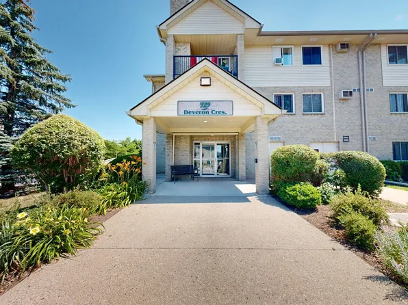 729 Deveron Cres #208, London, ON N5Z 4X5