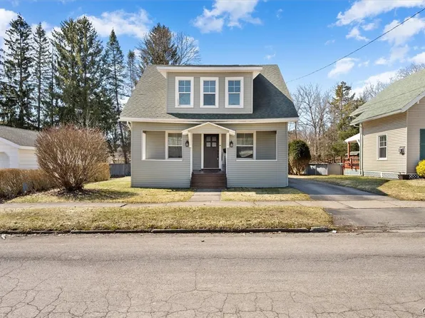 305 Graham St, Herkimer, NY 13350