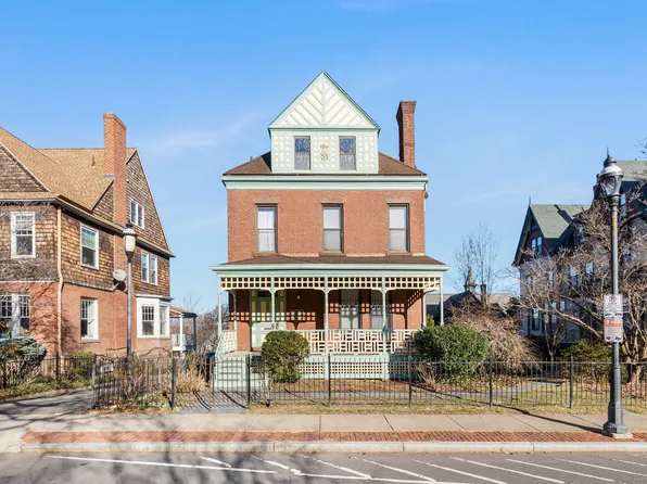 14 Charter Oak Place APT 1, Hartford, CT 06106