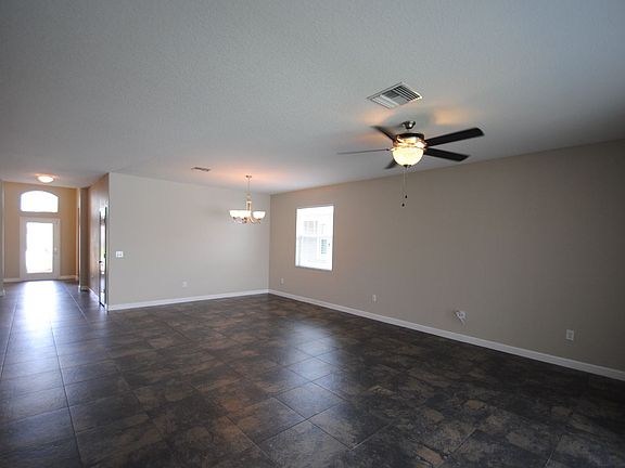 3rd image of 13805 Chalk Hill Pl