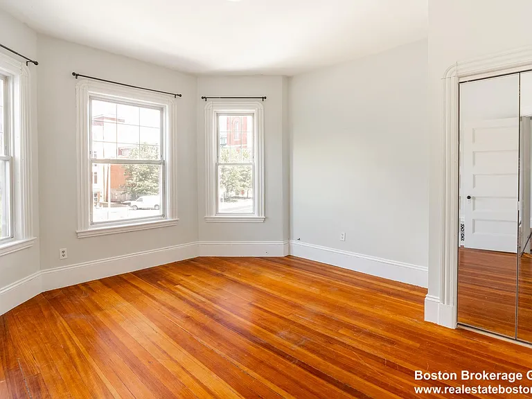 789 Columbia Rd #2 — Photo 5