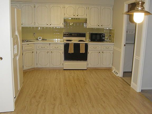 2nd image of 2737 Pease Dr #B213