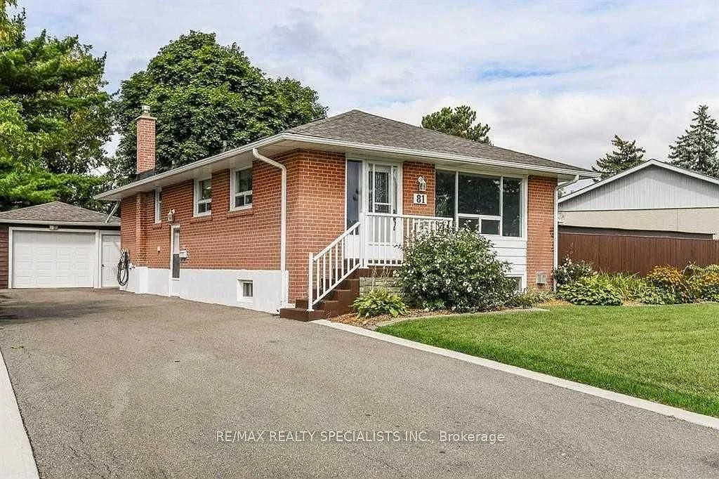3 bed, $1,800 — Photo 1