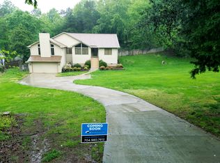 13429 Portside Ct, Charlotte, NC 28278