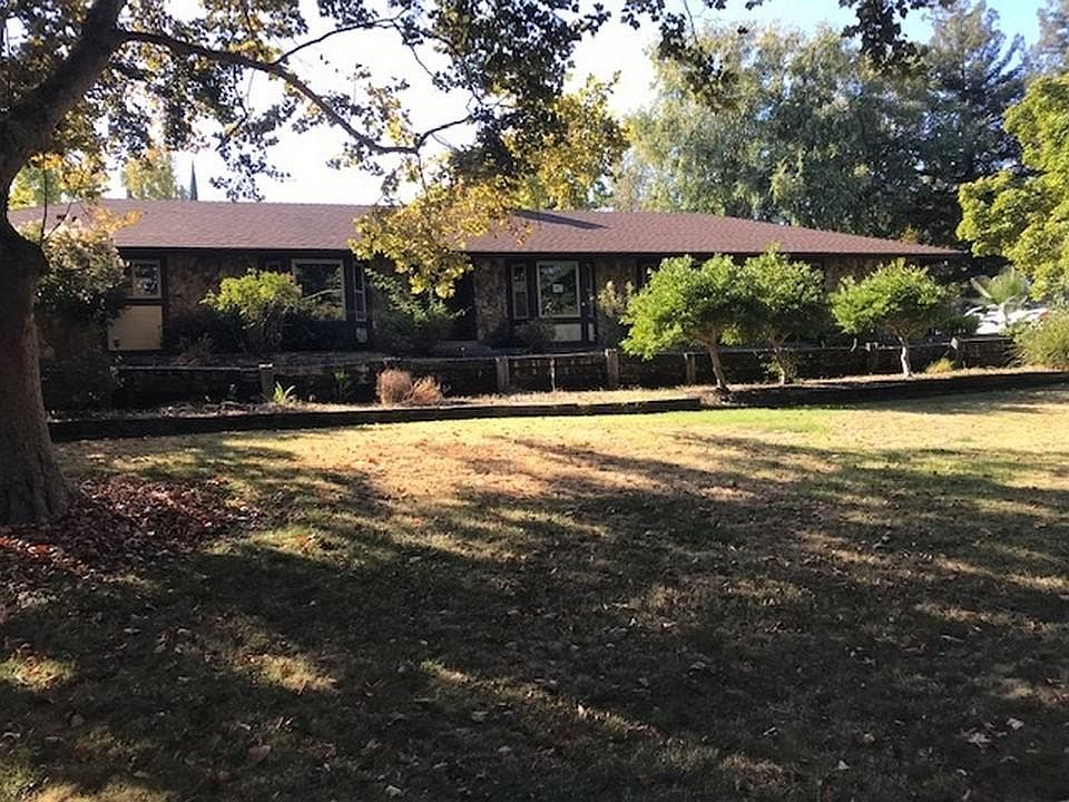 2nd image of 11306 Scarlet Oak Dr