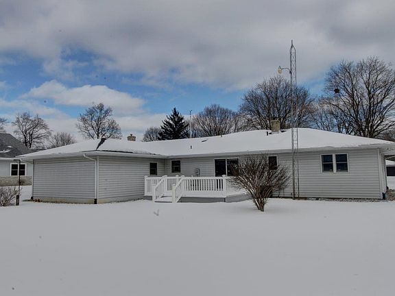 4th image of 55823 Kathryn Dr