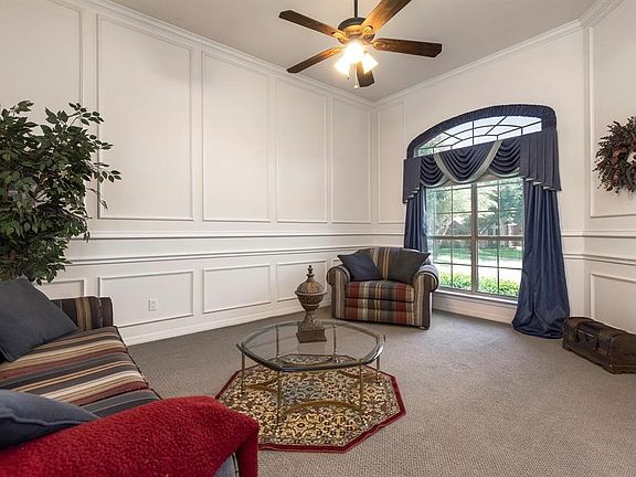 5th image of 8333 Thornhaven Ct