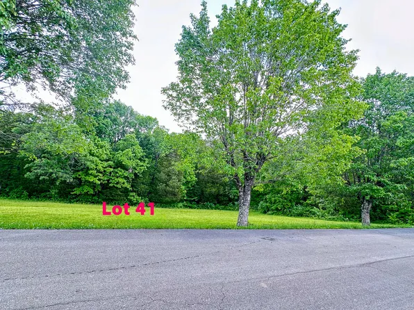 41 Cedar Pointe Dr, Somerset, KY 42501