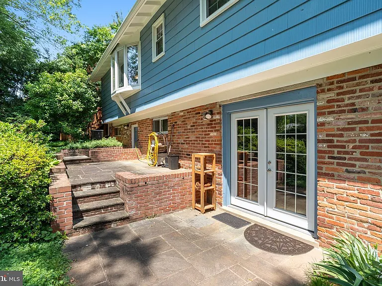 11802 Enid Dr — Photo 23