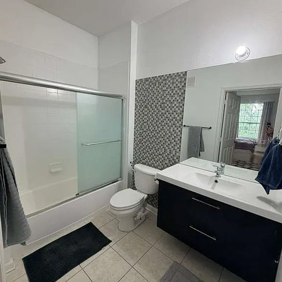 6214 Stevenson Dr #303 — Photo 9
